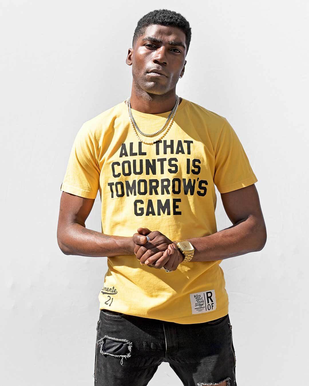 Clemente &#39;All That Counts&#39; Gold Tee - Roots of Fight Canada