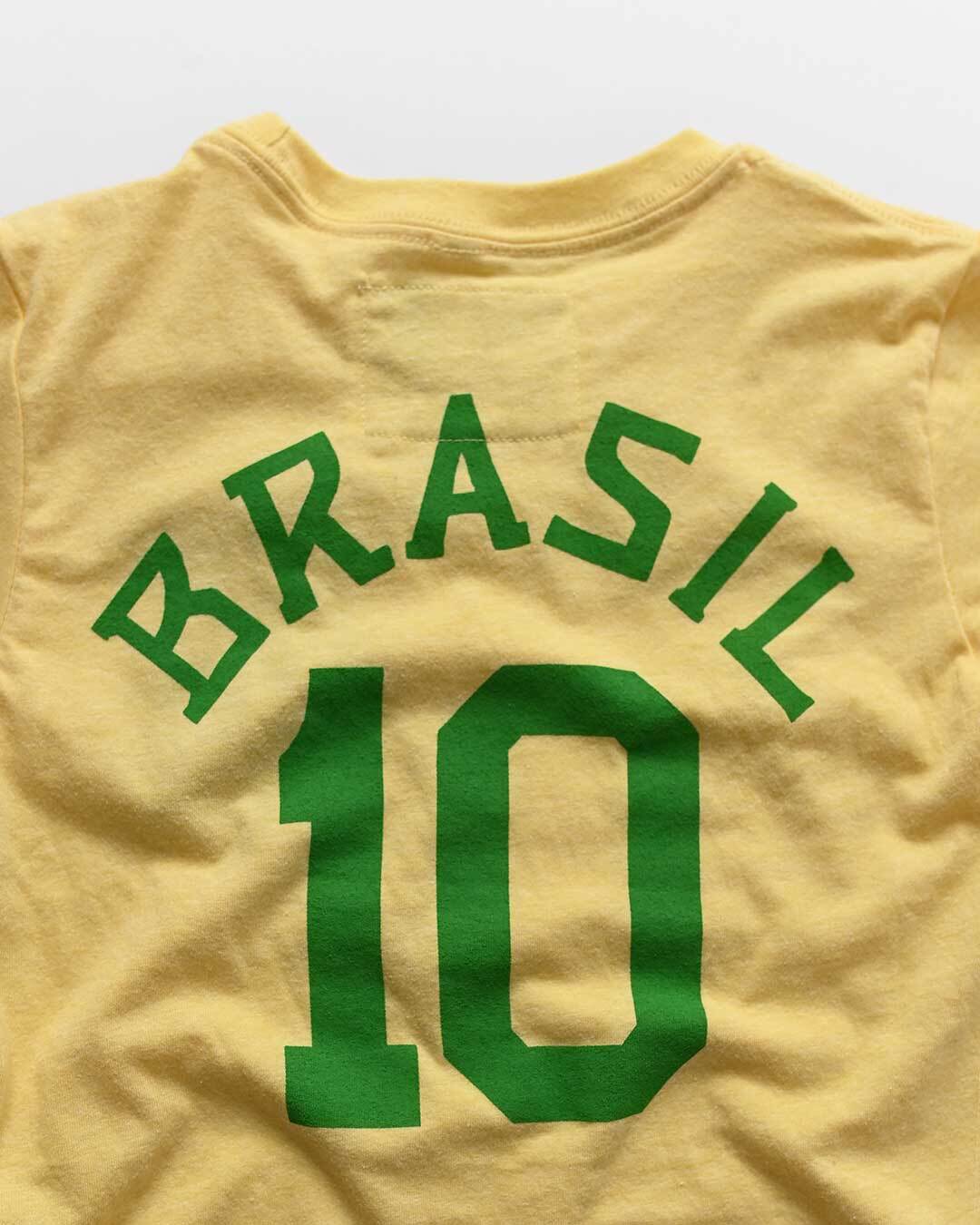 Pelé #10 Brasil Gold Kid&#39;s Tee - Roots of Fight Canada